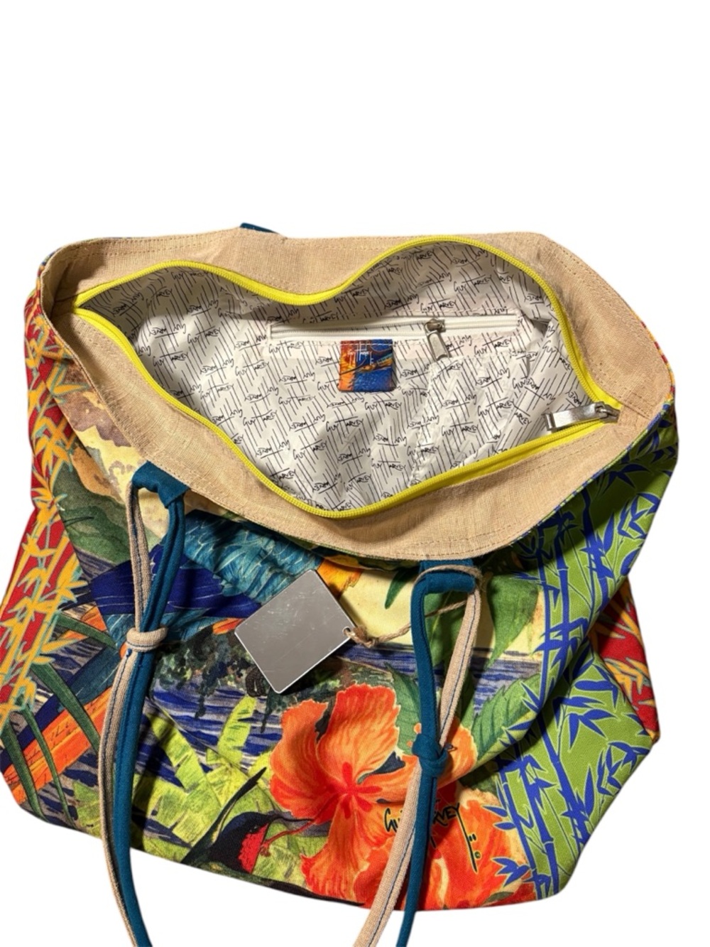 Guy Harvey Tropical Parrot Palace Macaw Tote Bag - Picture 4 of 4